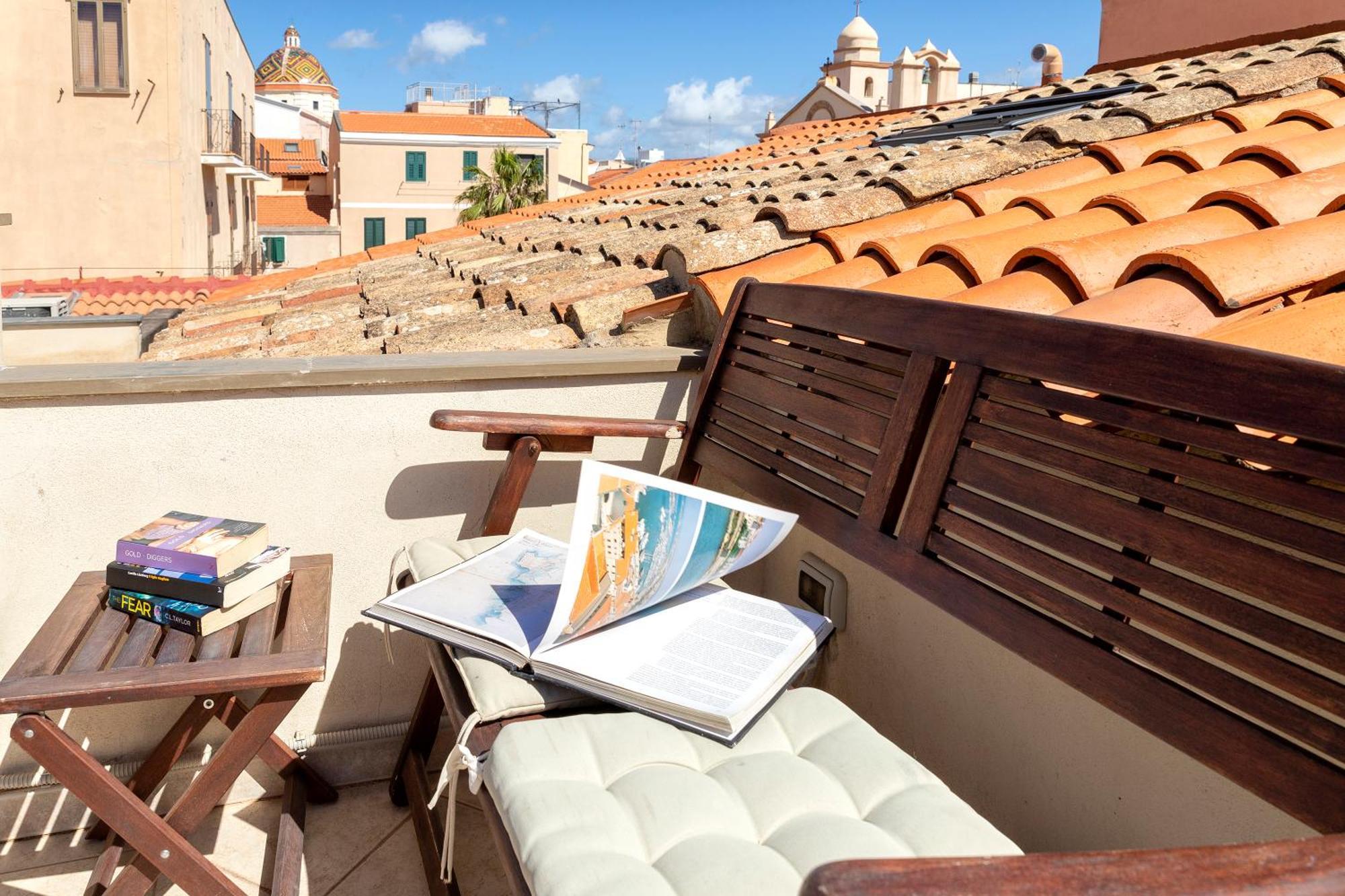 Terrazza Del Convento - Cozy Apartment With Seeview Private Terrace Alghero Exterior foto