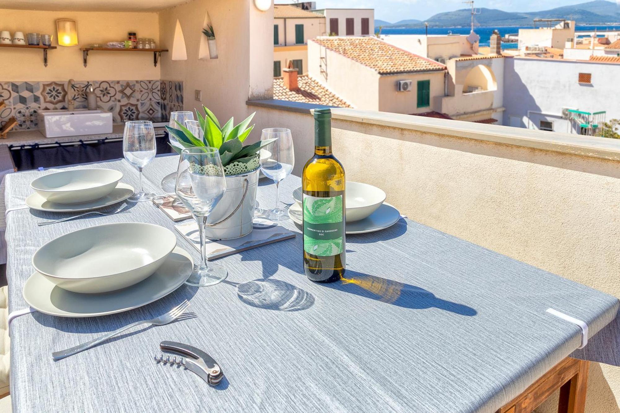 Terrazza Del Convento - Cozy Apartment With Seeview Private Terrace Alghero Exterior foto